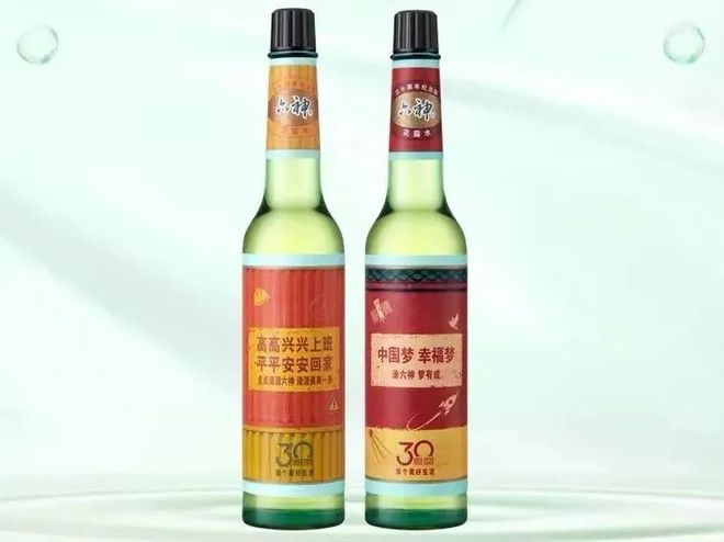 爺青回！六神換包裝了？這設(shè)計(jì)真“考古”！